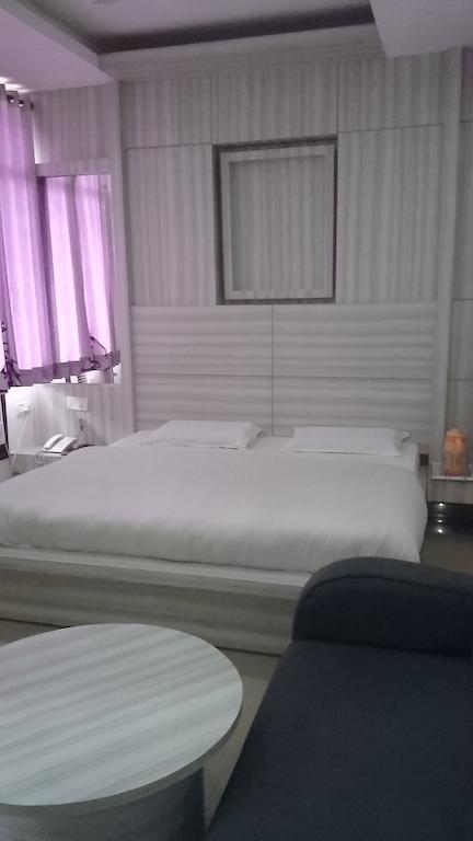 Hotel Maharaja Katra  Eksteriør billede